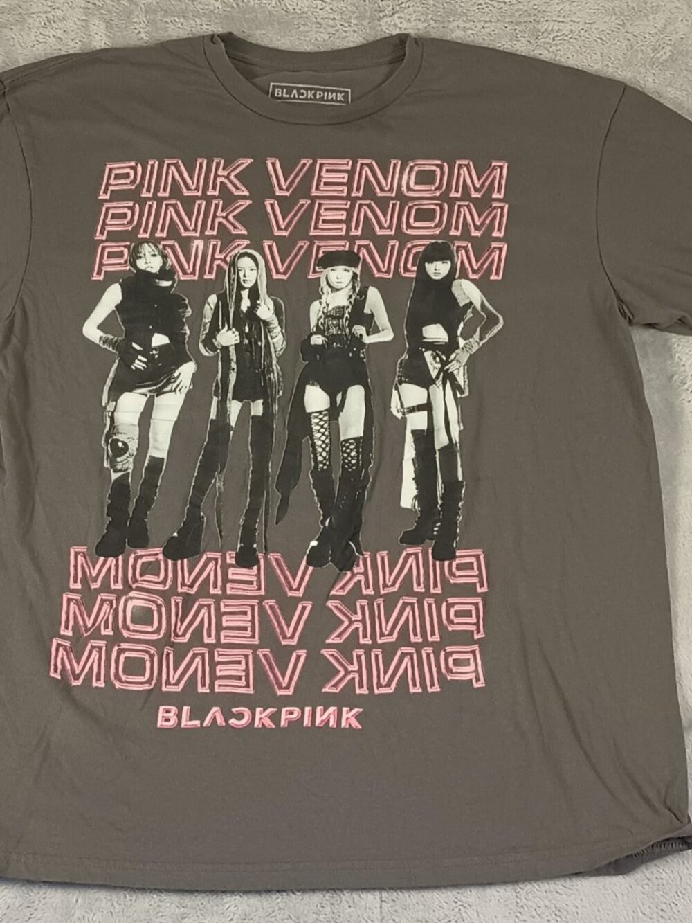BLACKPINK Pink Venom T-Shirt Men's Large Charcoal Graphic Tee K-Pop Concert Shir